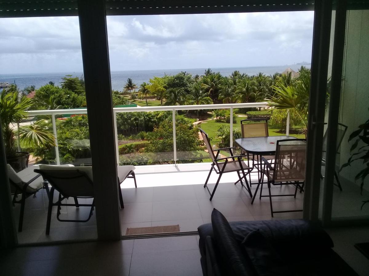 Апартаменты Swim The Caribbean & Work With A View Канкун Экстерьер фото